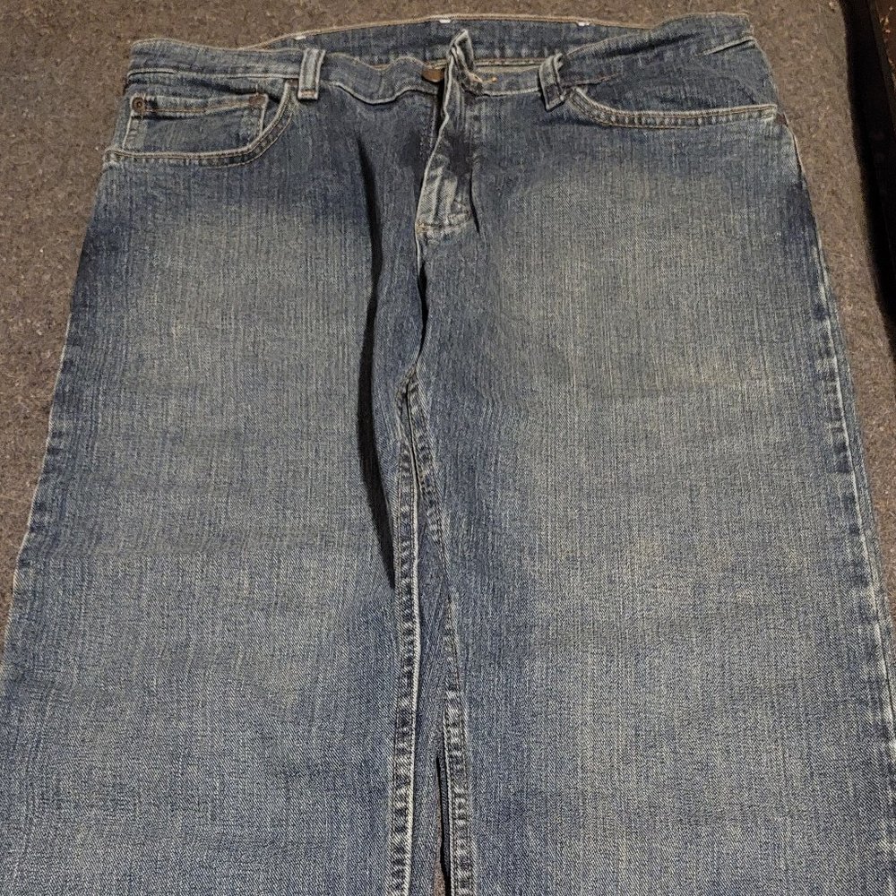 Wrangler Regular Fit, Straight Leg Jeans 34 x 29